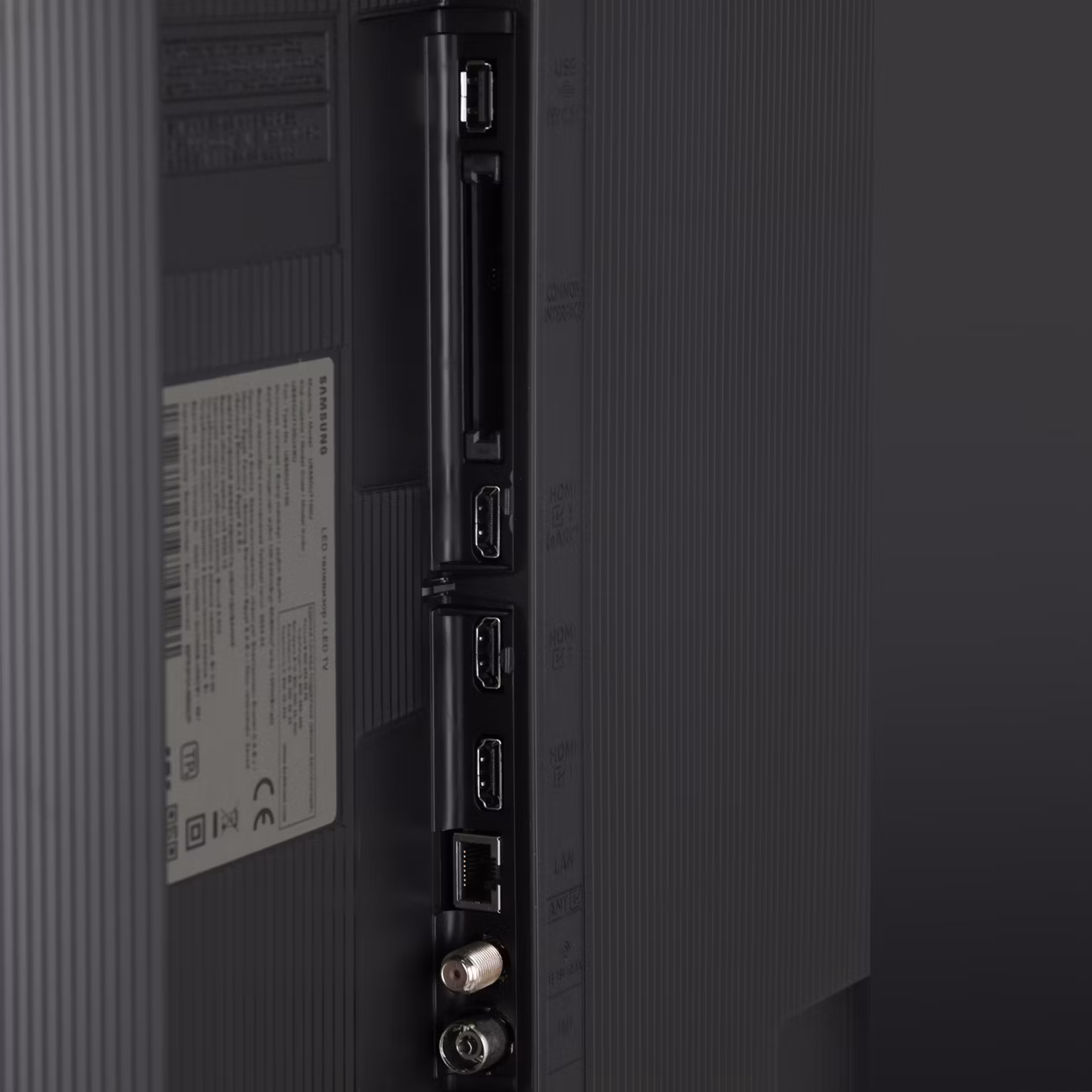 Телевизор Samsung UE65DU7100UXRU