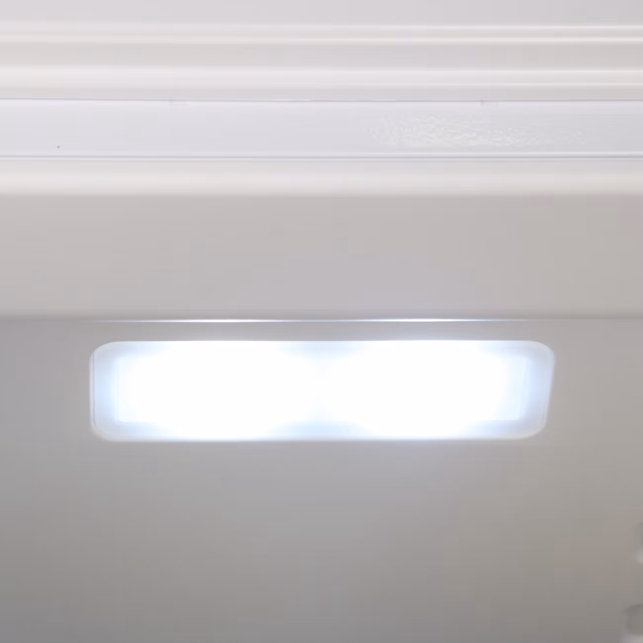 Холодильник Hotpoint HT 9201I W O3